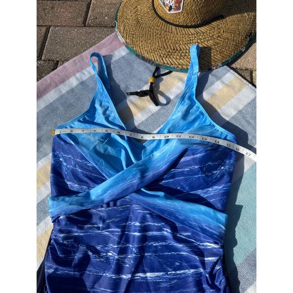 NWOT, Brand Unknown, One Piece Swim Suit, Blue with Cross Over Detail, Sz L - Picture 4 of 6
